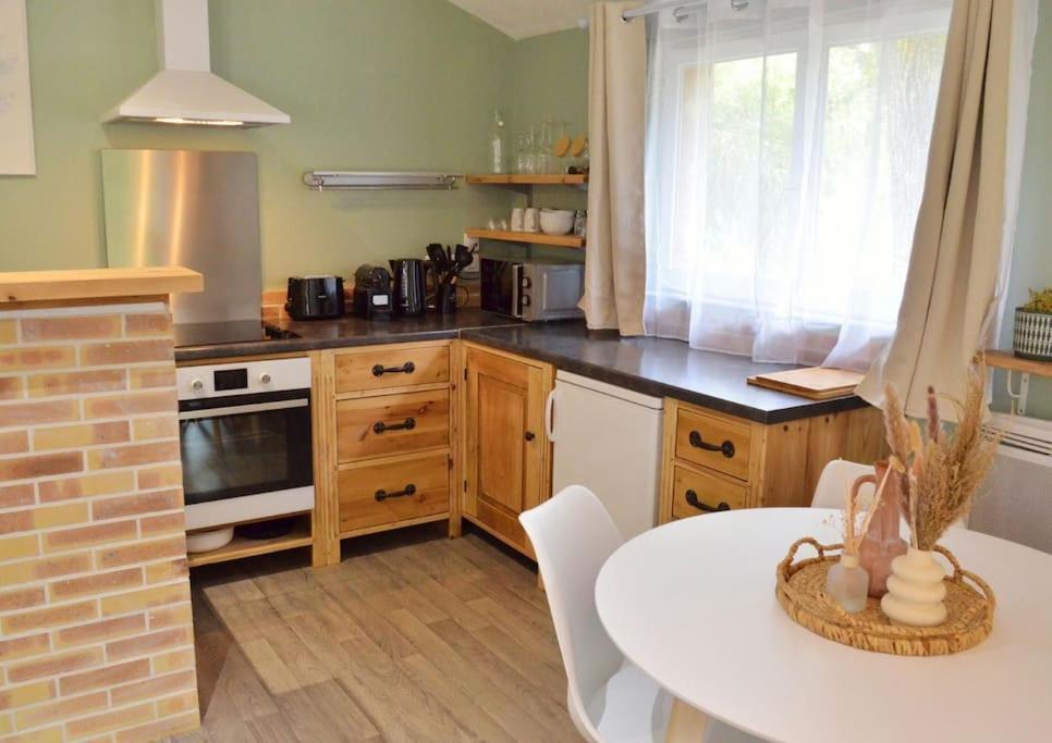 Cosy Au Coeur De La Foret De Broceliande * Beignon